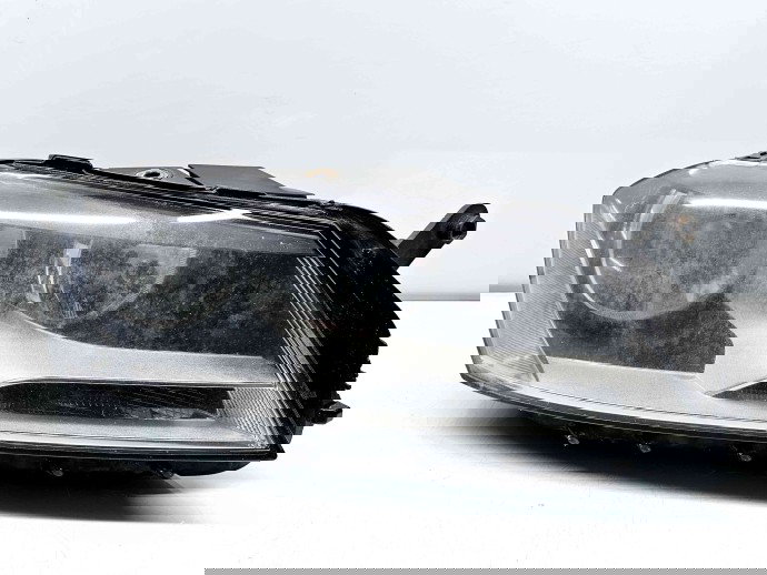   Far dreapta Volkswagen Passat B7 (365) Variant [Fabr 2010-2014] 3AC941006