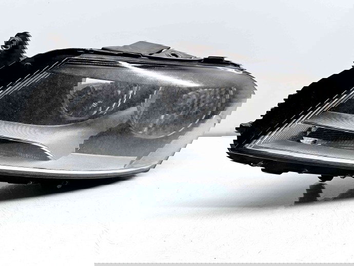   Far stanga Volkswagen Passat B7 (362) [Fabr 2010-2014] 3AC941005