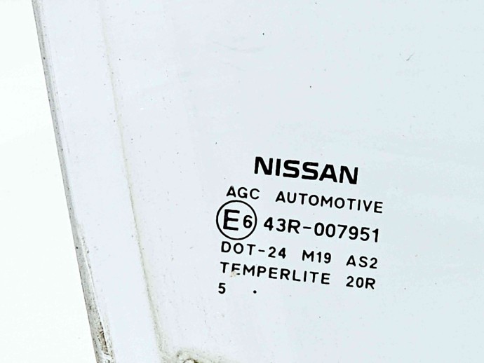Geam usa dreapta fata Nissan Juke [Fabr 2010-2014] Facelift OEM