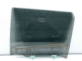 Geam usa stanga spate Nissan Juke [Fabr 2010-2014] Facelift OEM