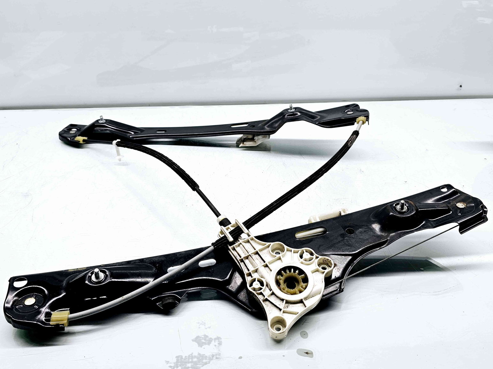 Macara electrica geam dreapta fata Bmw X1 (E84) [Fabr 2009-2015] Facelift 2990294 - imagine 1