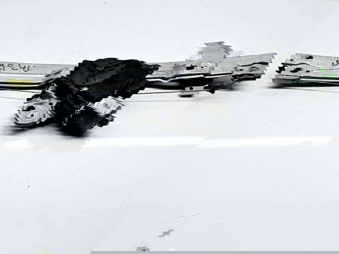 Macara electrica geam dreapta fata Peugeot 308 [Fabr 2007-2013] 9657247580