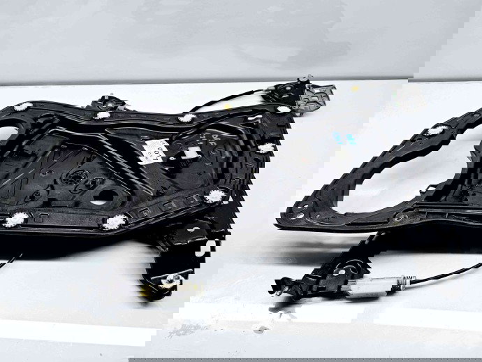 Macara electrica geam dreapta fata Volkswagen Passat CC (357) [Fabr 2008-2012] 3C8837756D