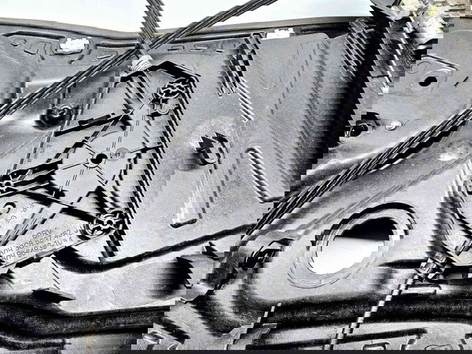 Macara electrica geam dreapta fata Volkswagen Passat CC (357) [Fabr 2008-2012] 3C8837756D