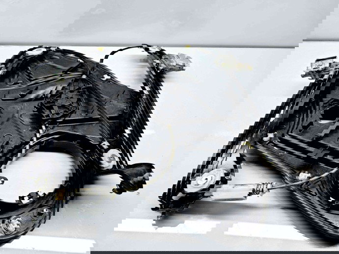 Macara electrica geam dreapta spate Volkswagen Passat CC (357) [Fabr 2008-2012] 3C8839756D