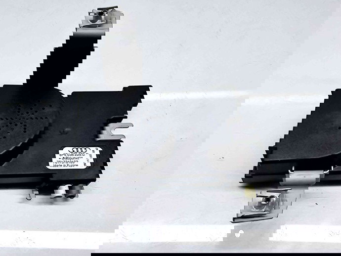   Modul audio Audi A3 Sportback (8PA) [Fabr 2004-2013] Facelift 8P4035225D