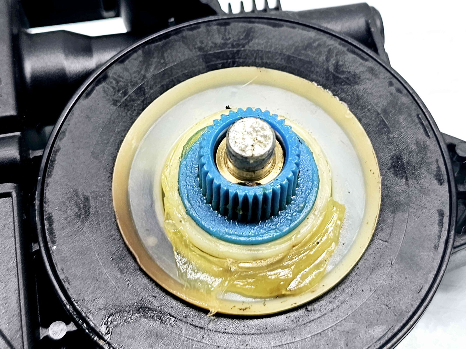 Motoras geam dreapta spate Bmw X1 (E84) [Fabr 2009-2015] Facelift OEM - imagine 3