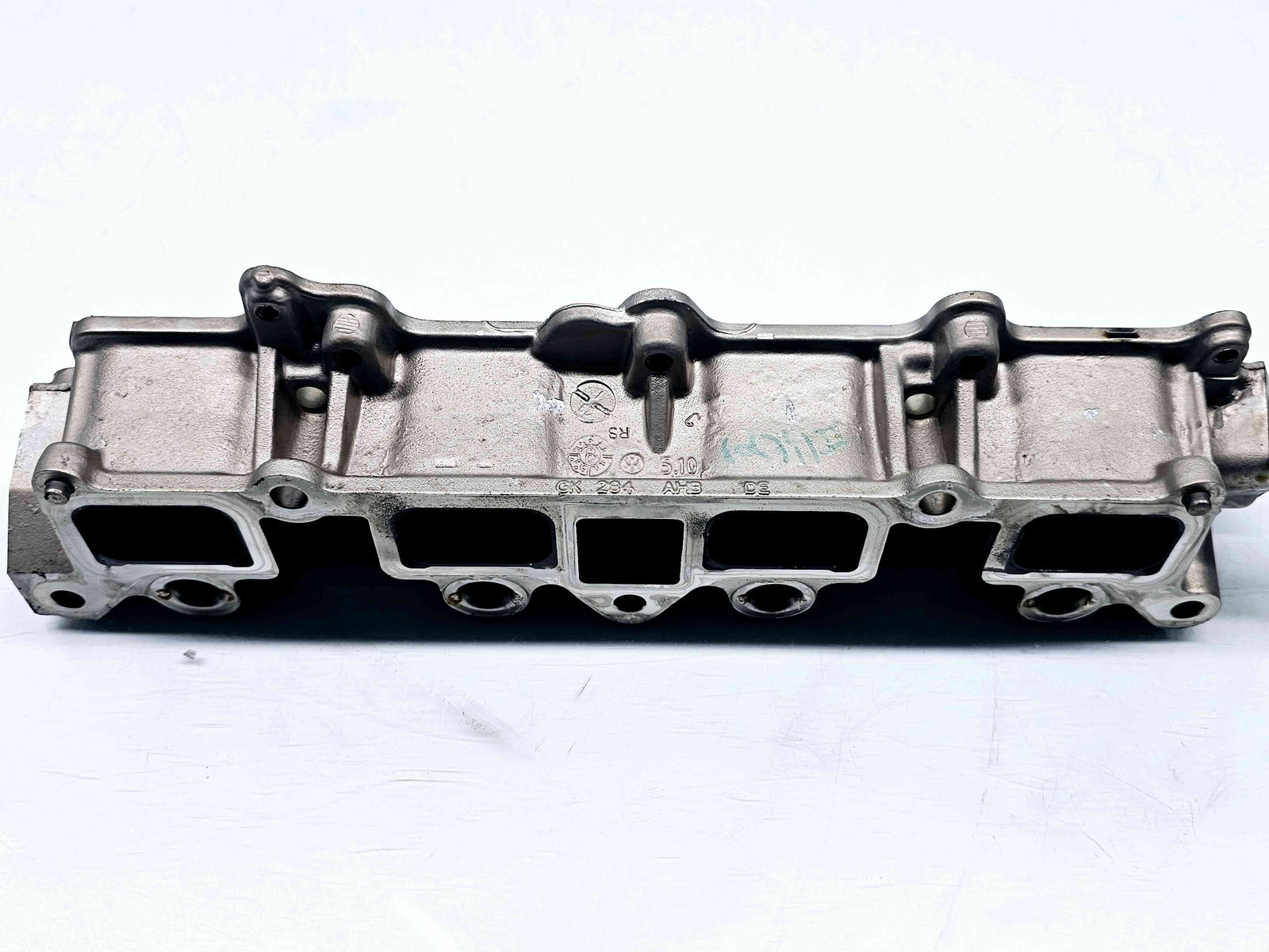 Rampa injectoare Volkswagen Golf 6 (5K1) [Fabr 2009-2013] GK284AHB 1.4 Benz CAXA 90KW / 122CP 1.4 Benz CAXA 90KW / 122CP - imagine 3