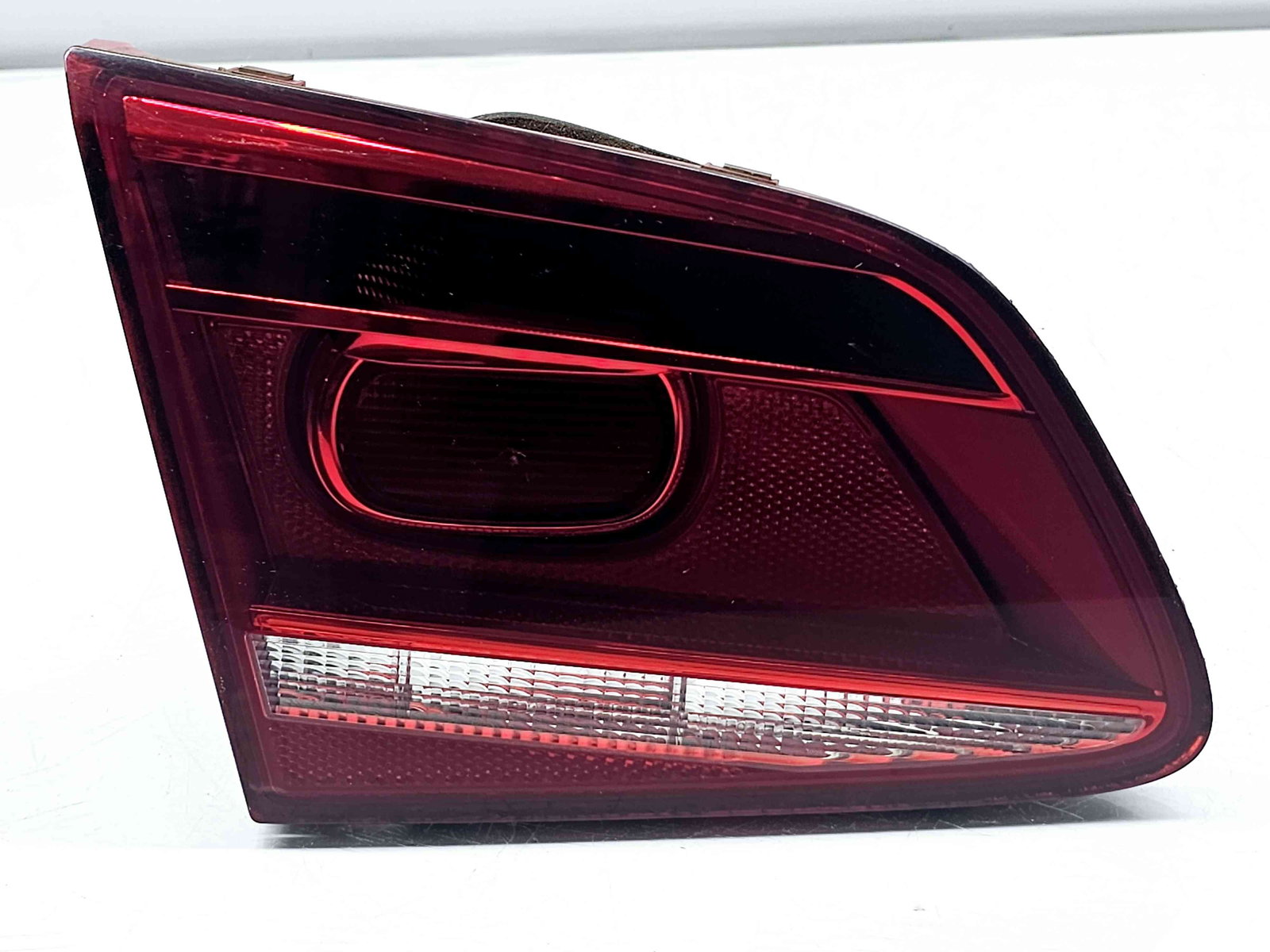 Stop haion stanga Volkswagen Passat B7 (362) [Fabr 2010-2014] 3AE945093K