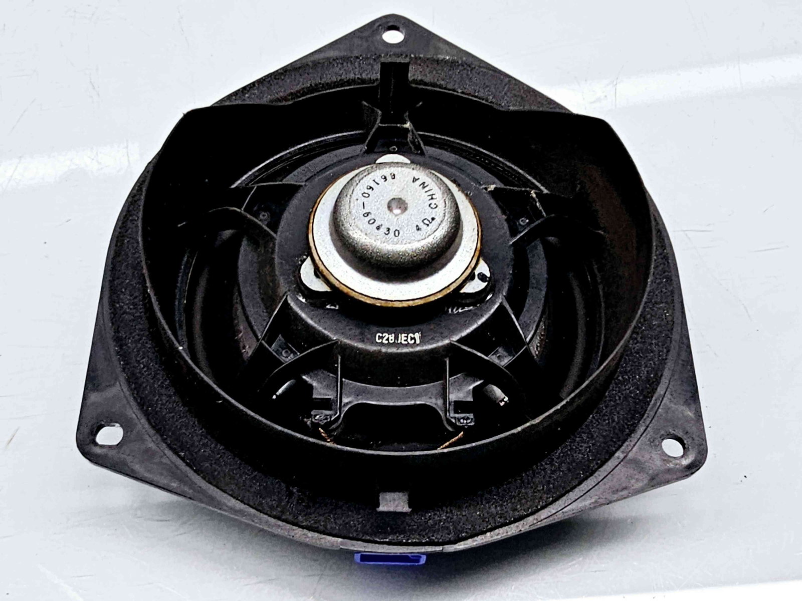 Boxa stanga spate LEXUS IS II (GSE2, ALE2, USE2) [Fabr 2005-2013] 86160-50430 - imagine 3