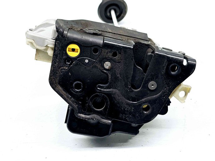 Broasca usa stanga spate Audi A3 Sportback (8PA) [Fabr 2004-2013] Facelift 4F0839015