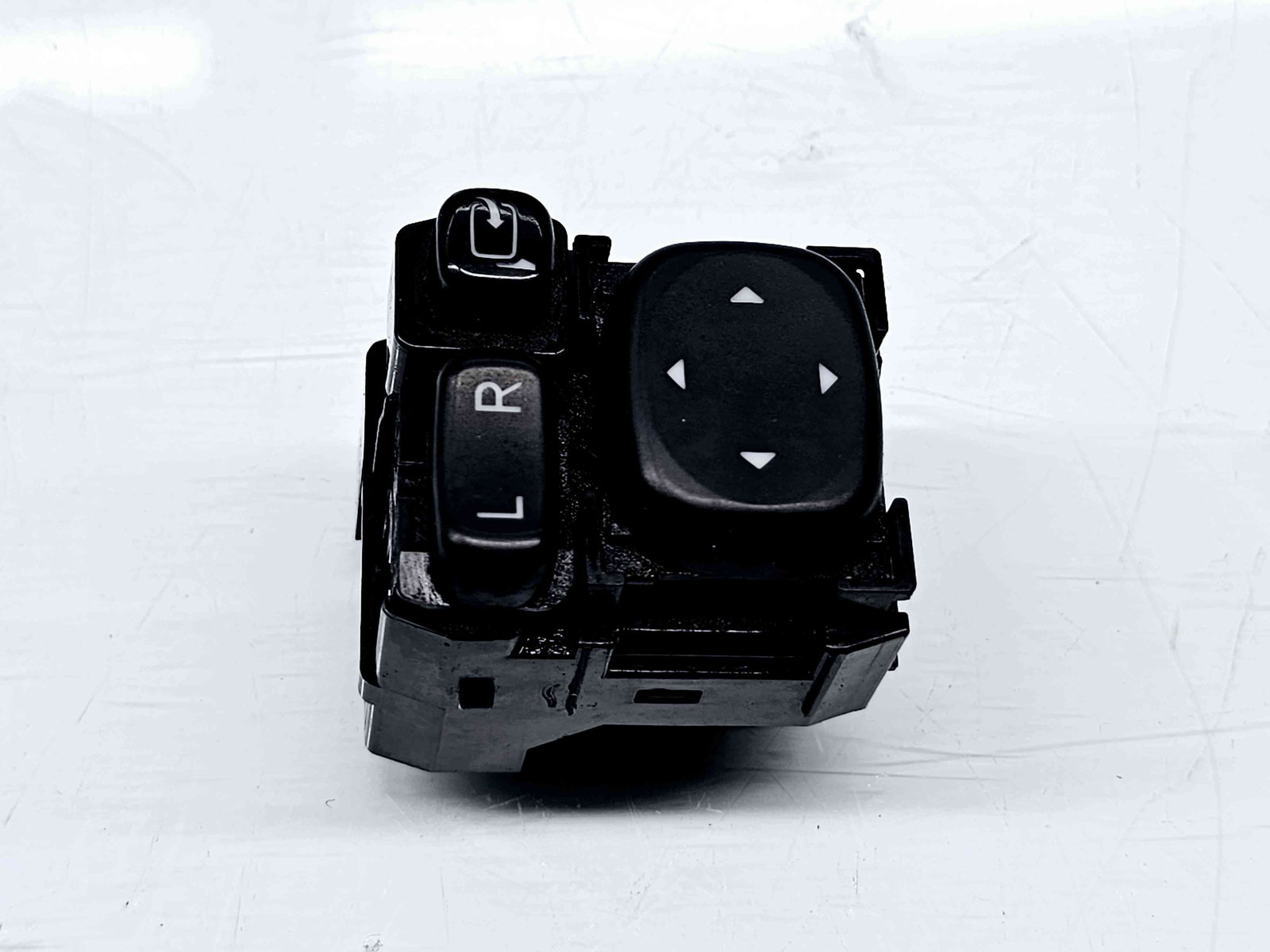 Buton reglaj oglinzi LEXUS IS II (GSE2, ALE2, USE2) [Fabr 2005-2013] OEM - imagine 2