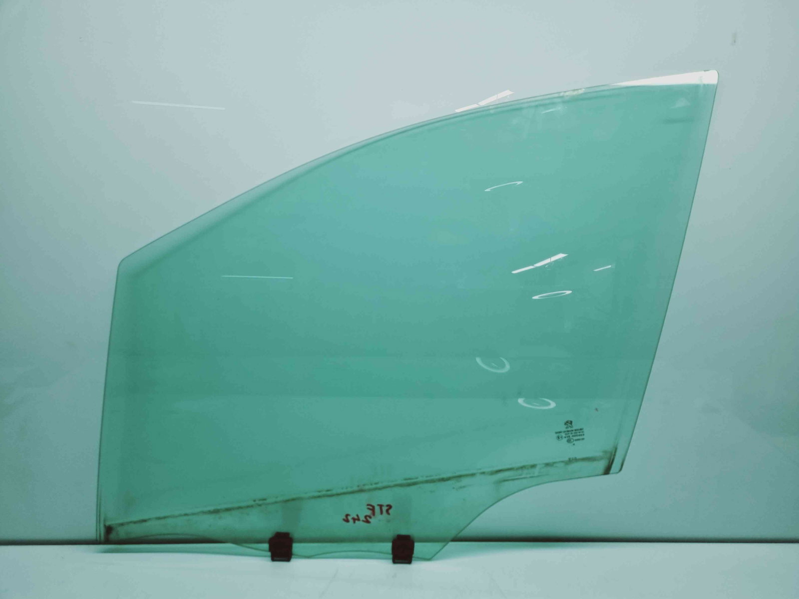 Geam usa stanga fata Peugeot 2008 [Fabr 2013-prezent] OEM - imagine 1