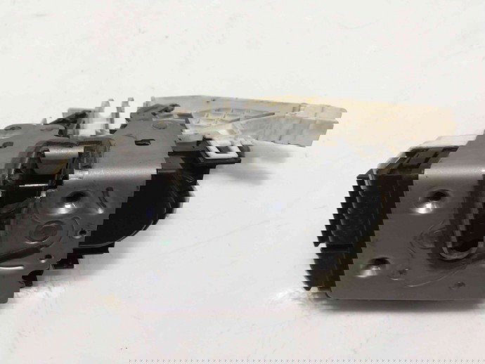 Broasca usa stanga fata Mercedes C220 (W204) D651913 A2047200335 2007-2014