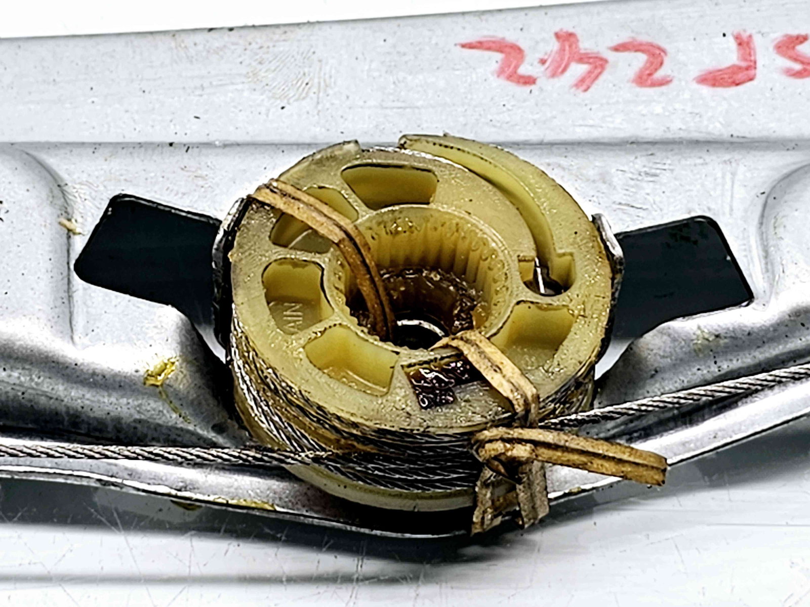 Macara electrica geam stanga spate Peugeot 2008 [Fabr 2013-prezent] 9806088680 - imagine 2