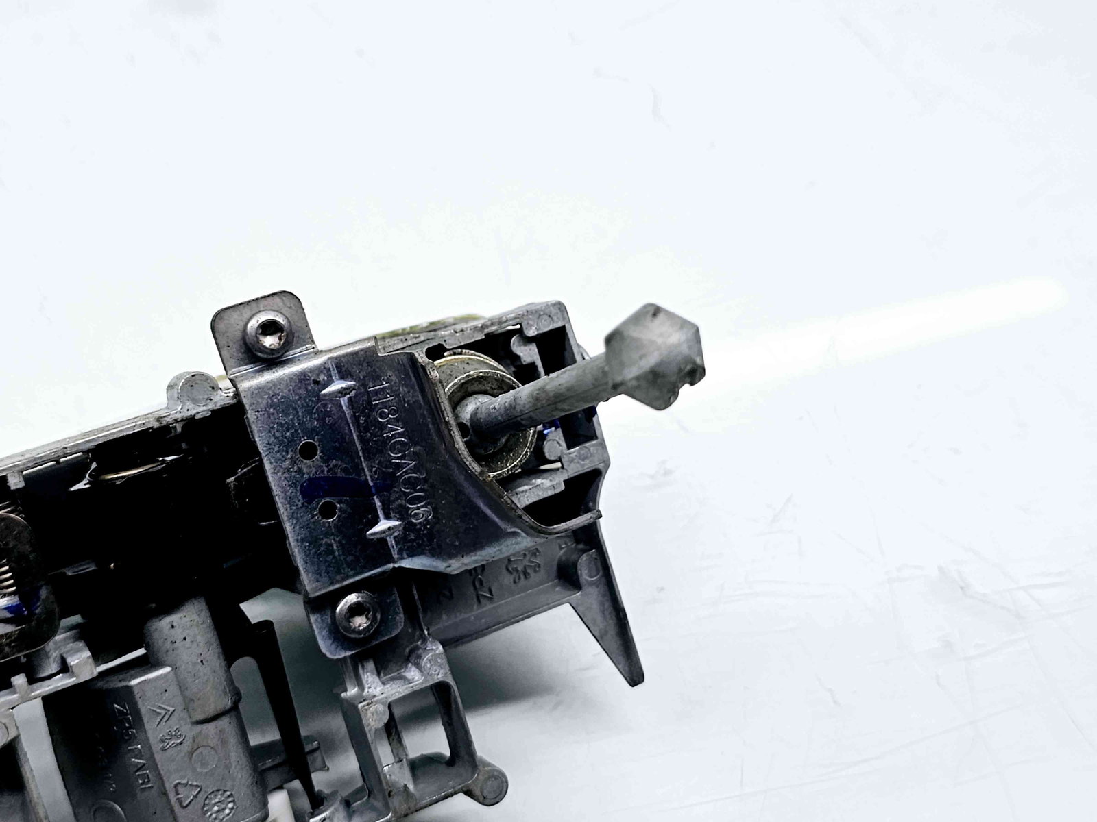 Maner usa stanga fata Peugeot 2008 [Fabr 2013-prezent] EWP - imagine 3