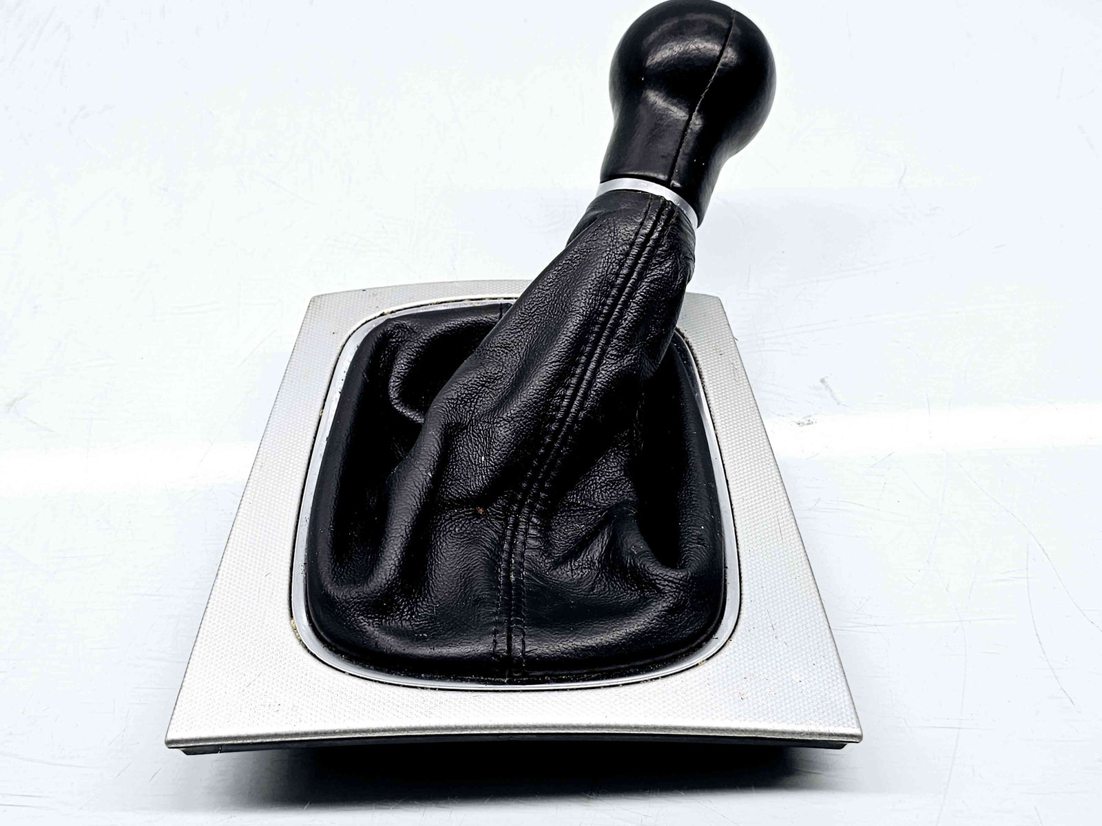 Manson nuca schimbator Audi A3 Sportback (8PA) [Fabr 2004-2013] Facelift OEM 1.6 TDI CAYC 77KW / 105CP 1.6 TDI CAYC 77KW / 105CP - imagine 1