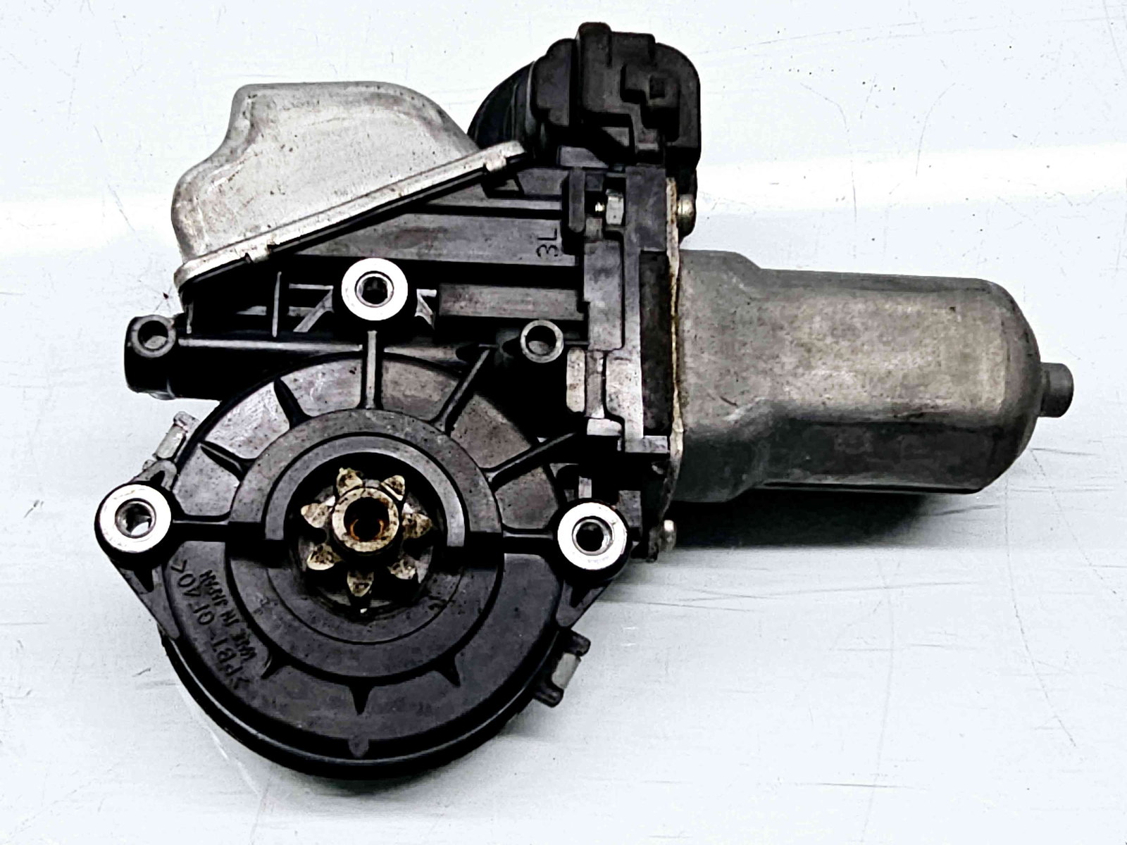 Motoras geam stanga fata LEXUS IS II (GSE2, ALE2, USE2) [Fabr 2005-2013] 85720-53050 - imagine 2