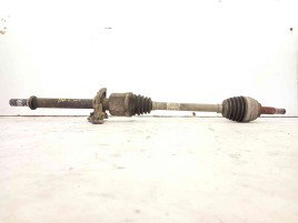 Planetara dreapta fata Renault Megane 2 1.6 K4M 8200613827 2003-2008
