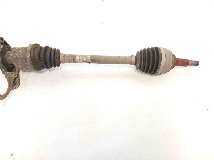 Planetara dreapta fata Renault Megane 2 1.6 K4M 8200613827 2003-2008