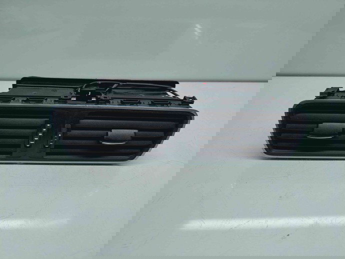   Grila aerisire centrala Volkswagen Passat CC (357) [Fabr 2008-2012] 3AC819729A