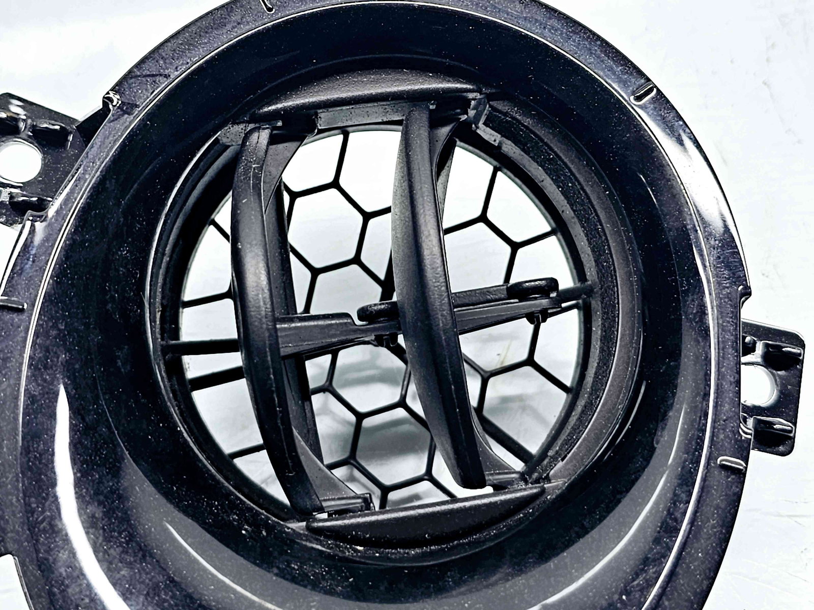 Grila aerisire dreapta Nissan Juke [Fabr 2010-2014] Facelift 687603YV0A - imagine 2