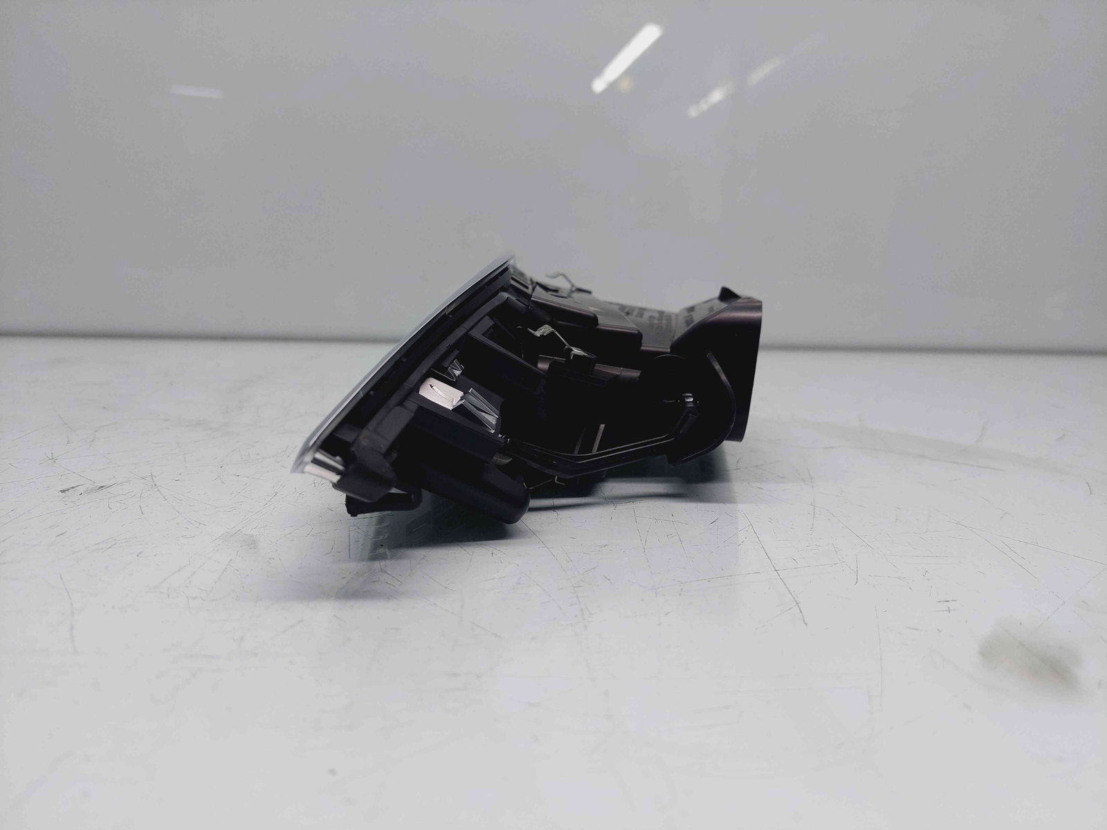 Grila aerisire stanga Peugeot 2008 [Fabr 2013-prezent] 9633131777 - imagine 2