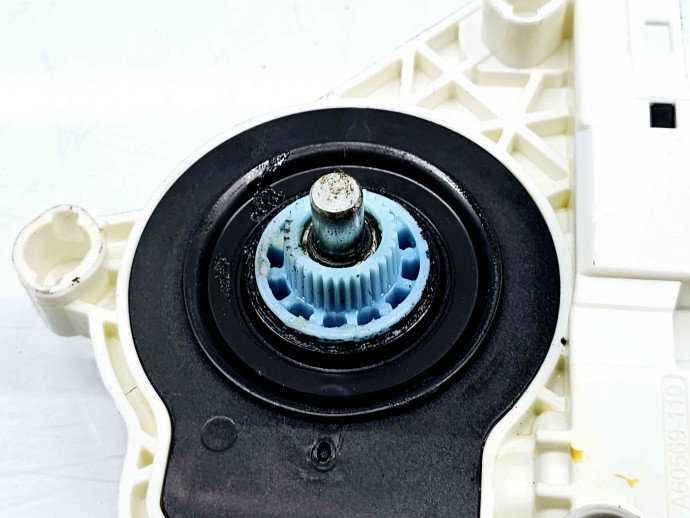 Motoras geam dreapta fata Audi Q5 (8RB) [Fabr 2008-2016] S-line 8K0959802B