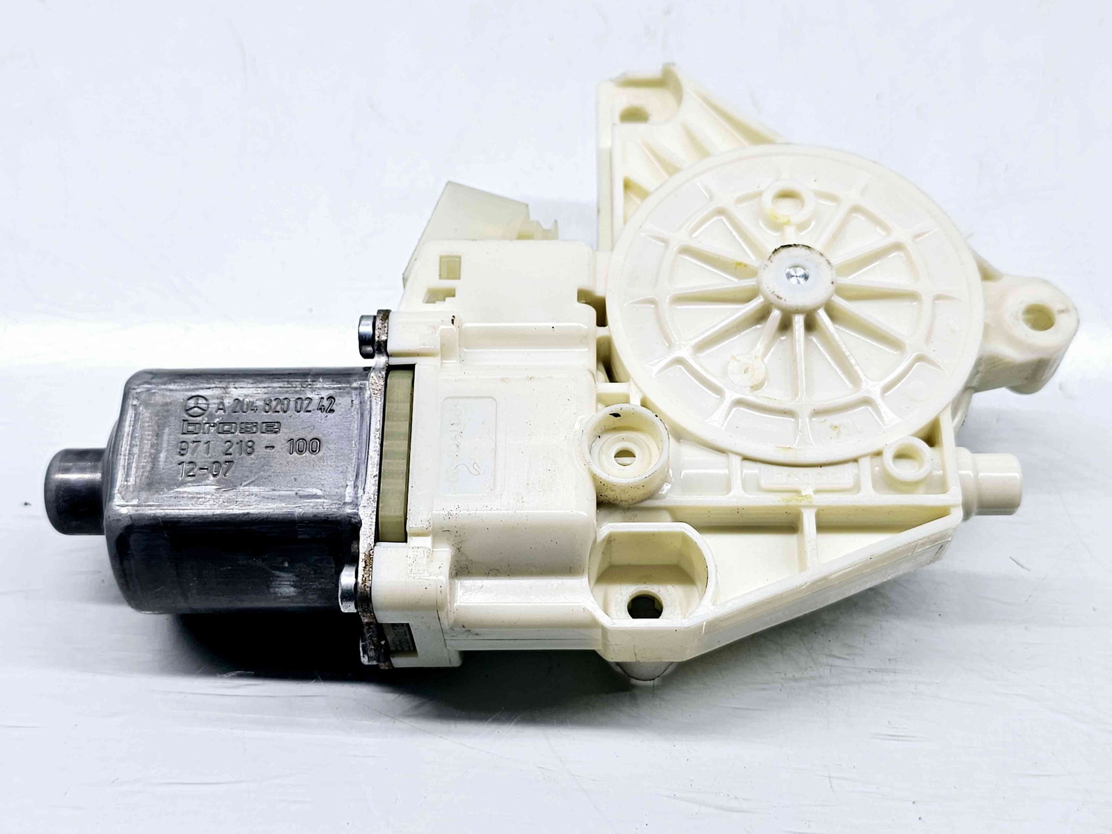 Motoras geam dreapta fata Mercedes Clasa E (W212) AMG [Fabr 2009-2016] A2048200242 - imagine 1