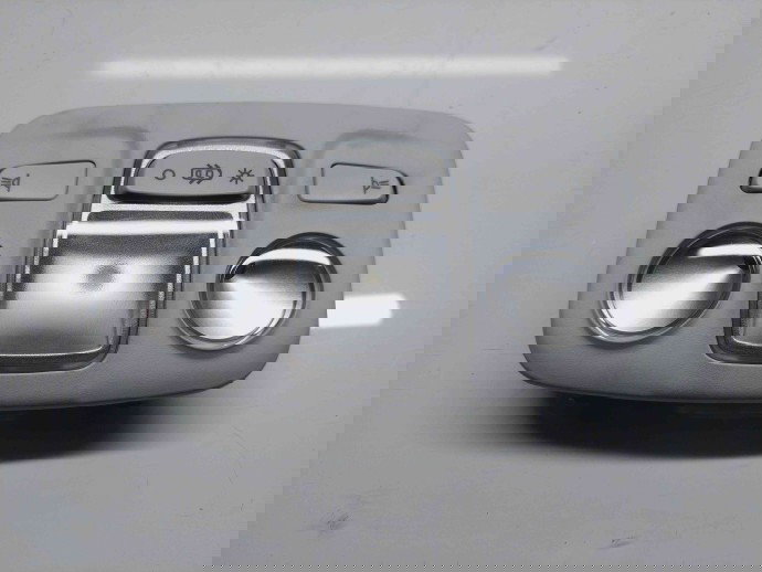   Plafoniera spate Peugeot 2008 [Fabr 2013-prezent] 96781444PR