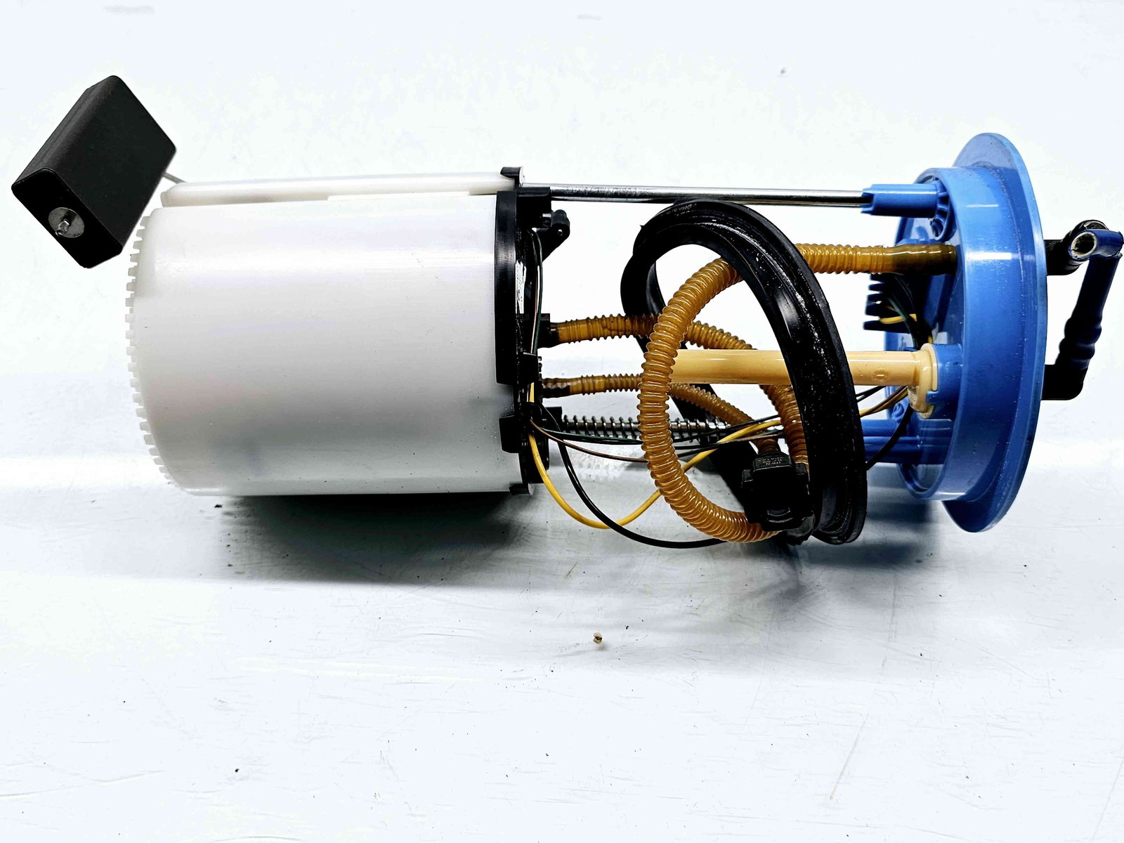 Pompa combustibil Skoda Superb II Combi (3T5) [Fabr 2009-2015] 3T2920941J 1.8 TFSI CDAA 118KW / 160CP 1.8 TFSI CDAA 118KW / 160CP - imagine 3