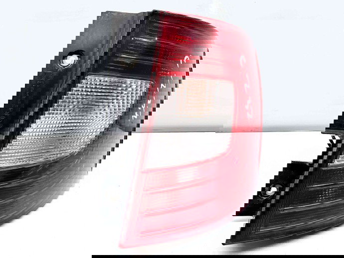   Stop aripa dreapta Skoda Superb II Combi (3T5) [Fabr 2009-2015] OEM