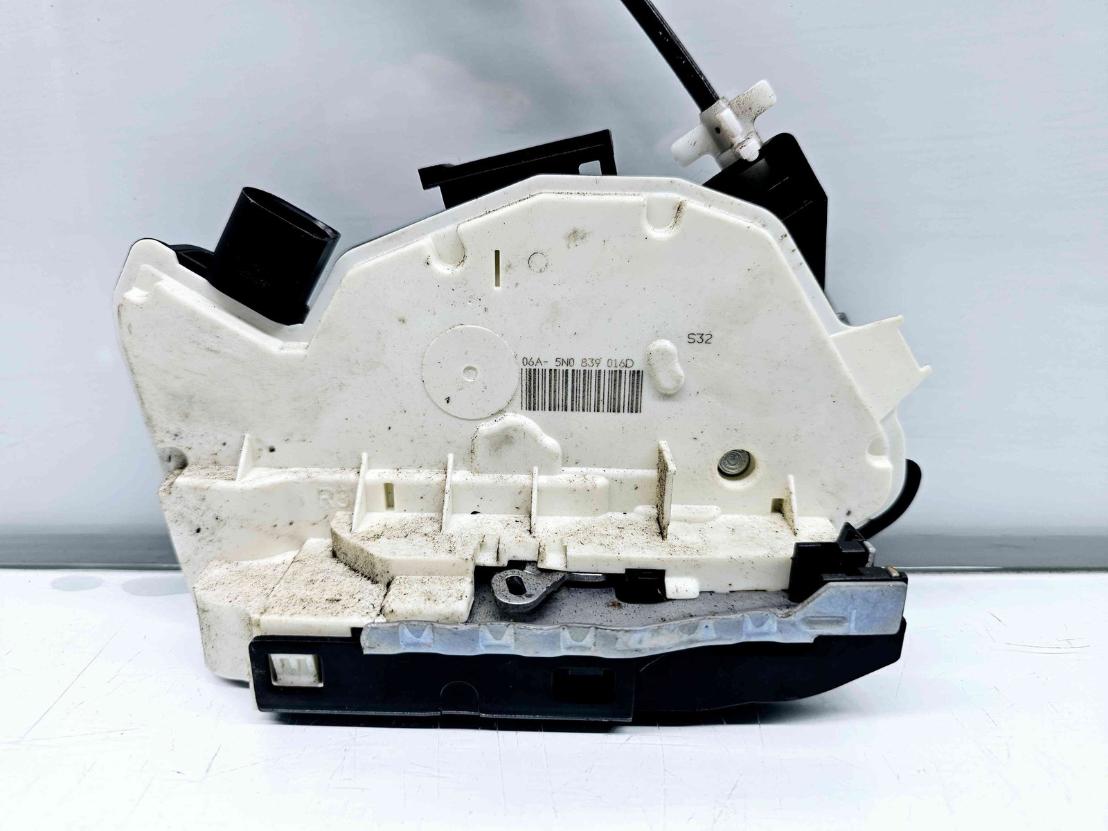 Broasca usa dreapta spate Skoda Superb II Combi (3T5) [Fabr 2009-2015] 5N0839016D - imagine 2