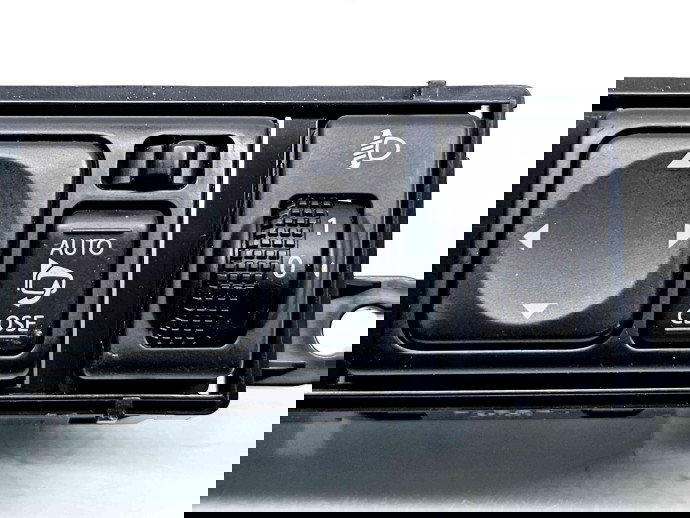   Buton reglaj oglinzi Nissan Juke [Fabr 2010-2014] Facelift OEM