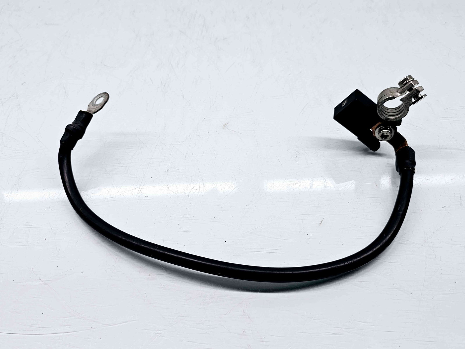 Borna baterie (-) Mercedes Clasa E (W212) AMG [Fabr 2009-2016] A0009050254 - imagine 1