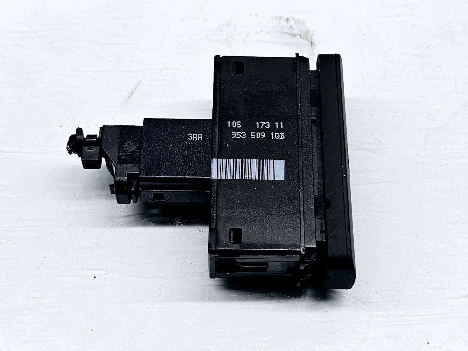 Buton avarii Volkswagen Passat B7 (365) Variant [Fabr 2010-2014] 3AA953509 - imagine 3