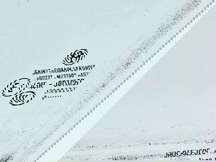 Geam usa stanga spate Volkswagen Golf 6 (5K1) [Fabr 2009-2013] OEM