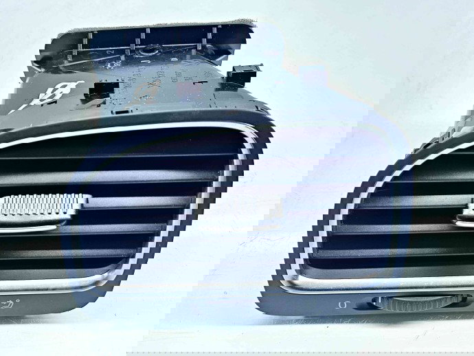   Grila aerisire stanga Volkswagen Golf 6 (5K1) [Fabr 2009-2013] 5K0819703J