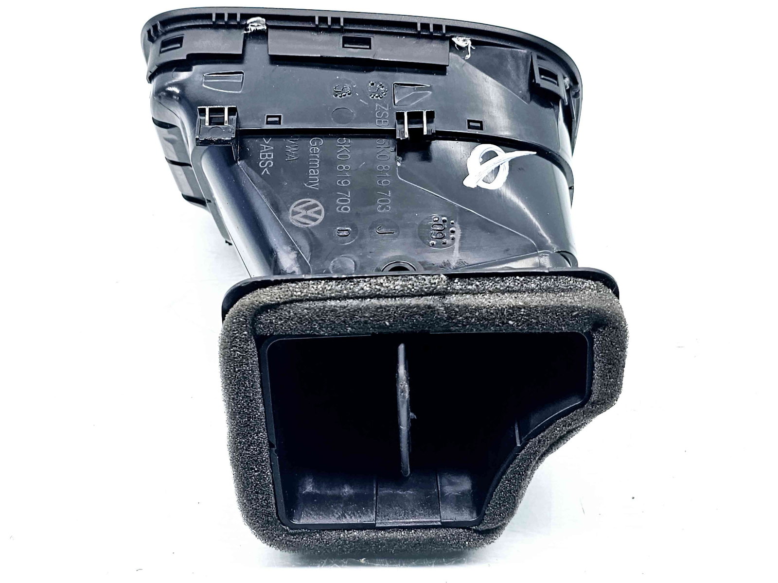 Grila aerisire stanga Volkswagen Golf 6 (5K1) [Fabr 2009-2013] 5K0819703J - imagine 3