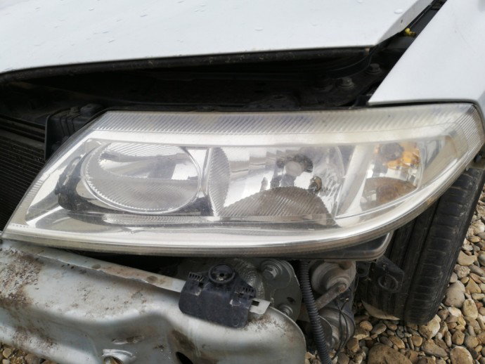 Far Stanga Renault Laguna 2 1.9 diesel OEM 2001-2007