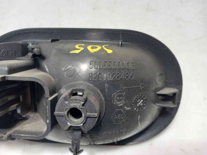 Maner interior dreapta fata Renault Megane 2 1.6 K4M 8200028486 2003-2008