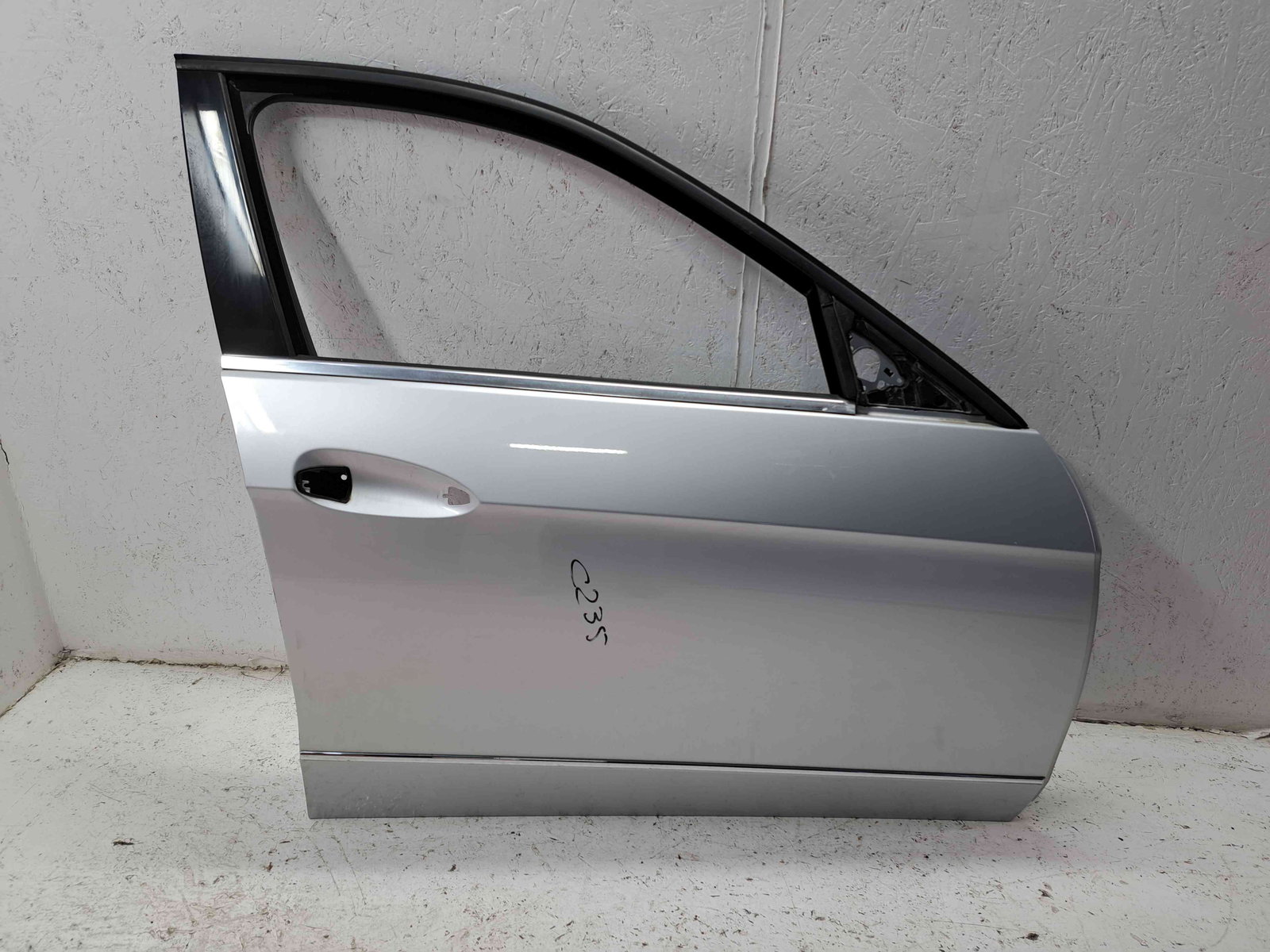 Usa dreapta fata Mercedes Clasa E (W212) AMG [Fabr 2009-2016] 775 Argintiu Iridium - imagine 1