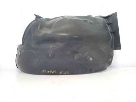 Carenaj roata stanga fata Renault Megane 2 1.6 K4M 8200365691 2003-2008