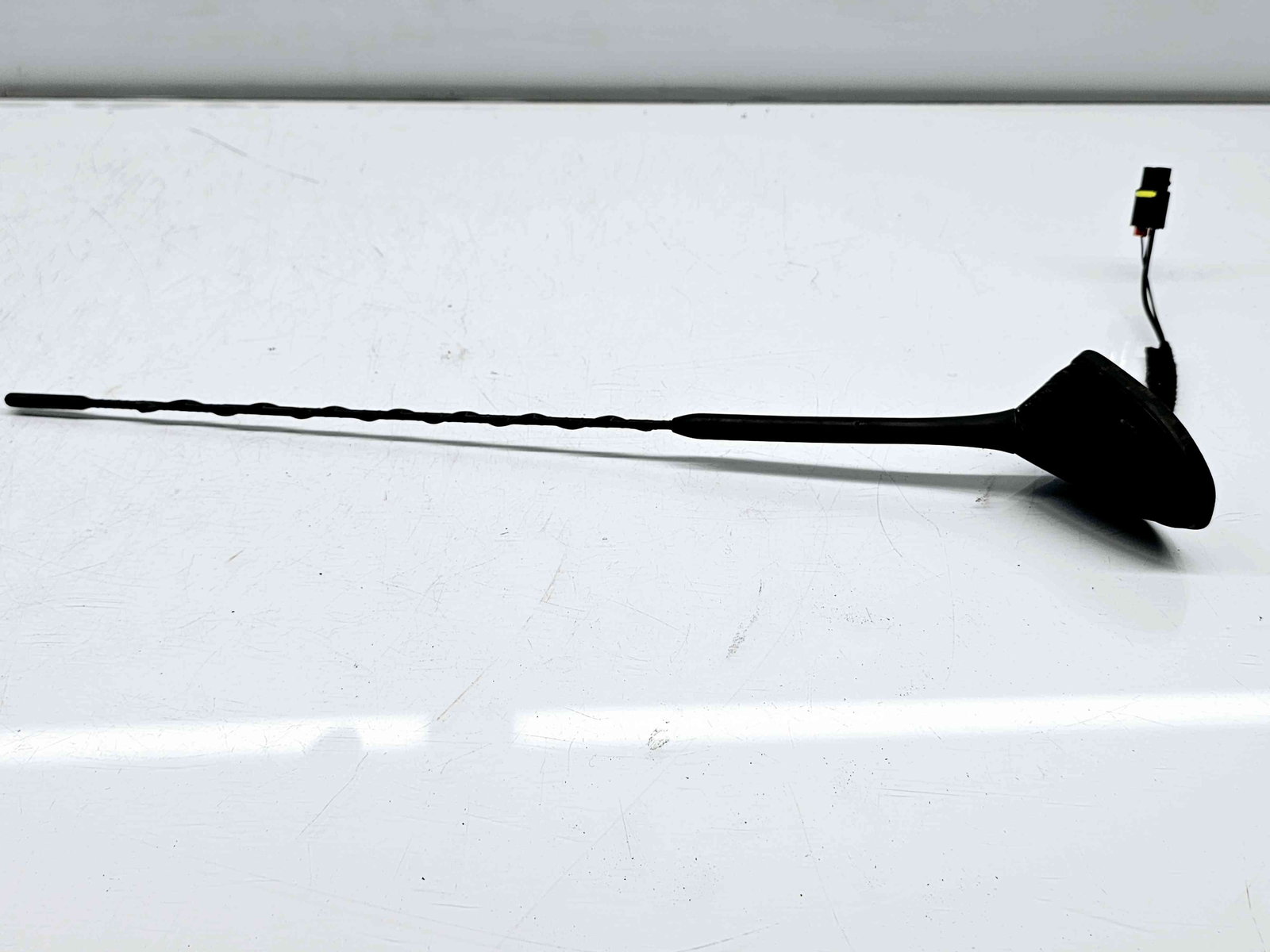 Antena Ford C-Max 2 [Fabr 2010-2015] AM5T-18828-CE - imagine 1