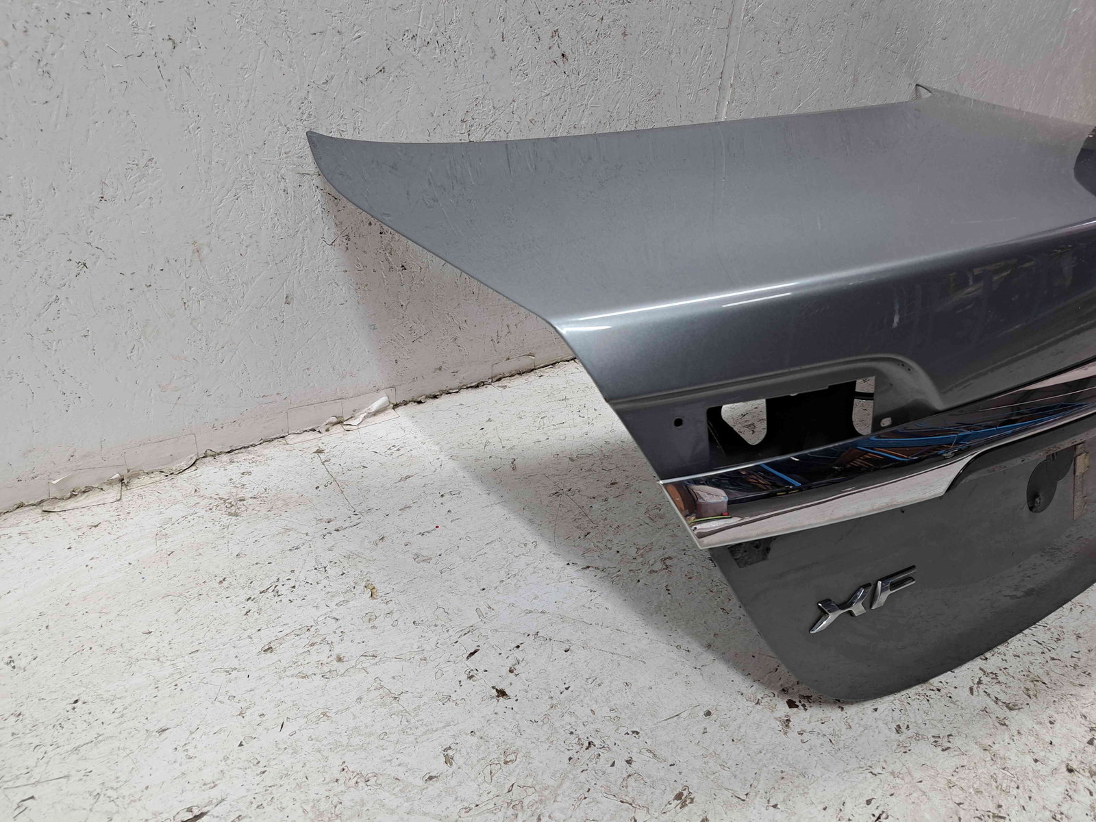 Capota portbagaj Jaguar XF (X250) [Fabr 2008-2015] Facelift Lunar Grey-JBC2028 - imagine 3