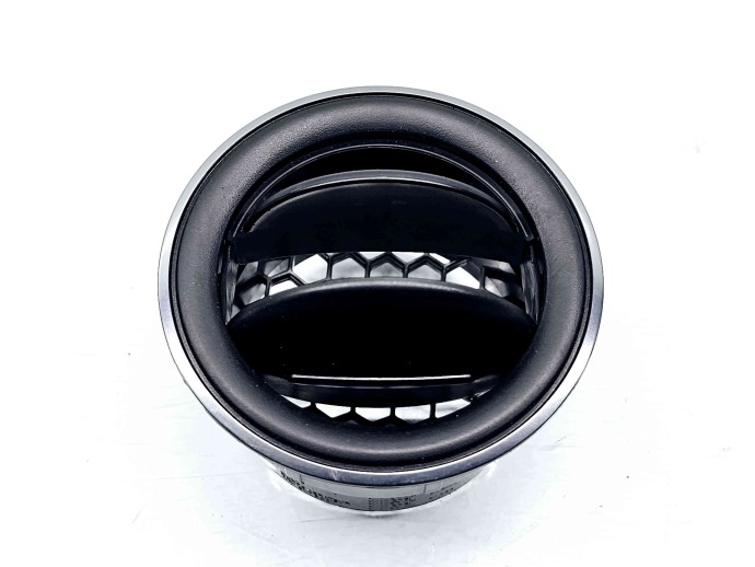   Grila aerisire dreapta Dacia Duster 2 [Fabr 2017-2023] 687603688R