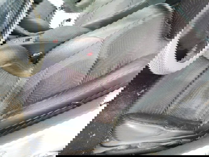 Scaun sofer cu incalzire Renault Laguna 2 1.9 diesel OEM 2001-2007