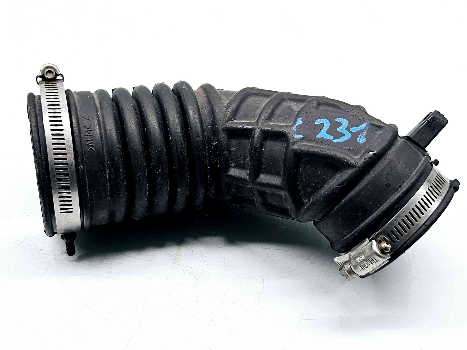 Tub admisie aer Nissan Juke [Fabr 2010-2014] Facelift OEM 1.5 DCI K9K 81KW / 110CP 1.5 DCI K9K 81KW / 110CP - imagine 1