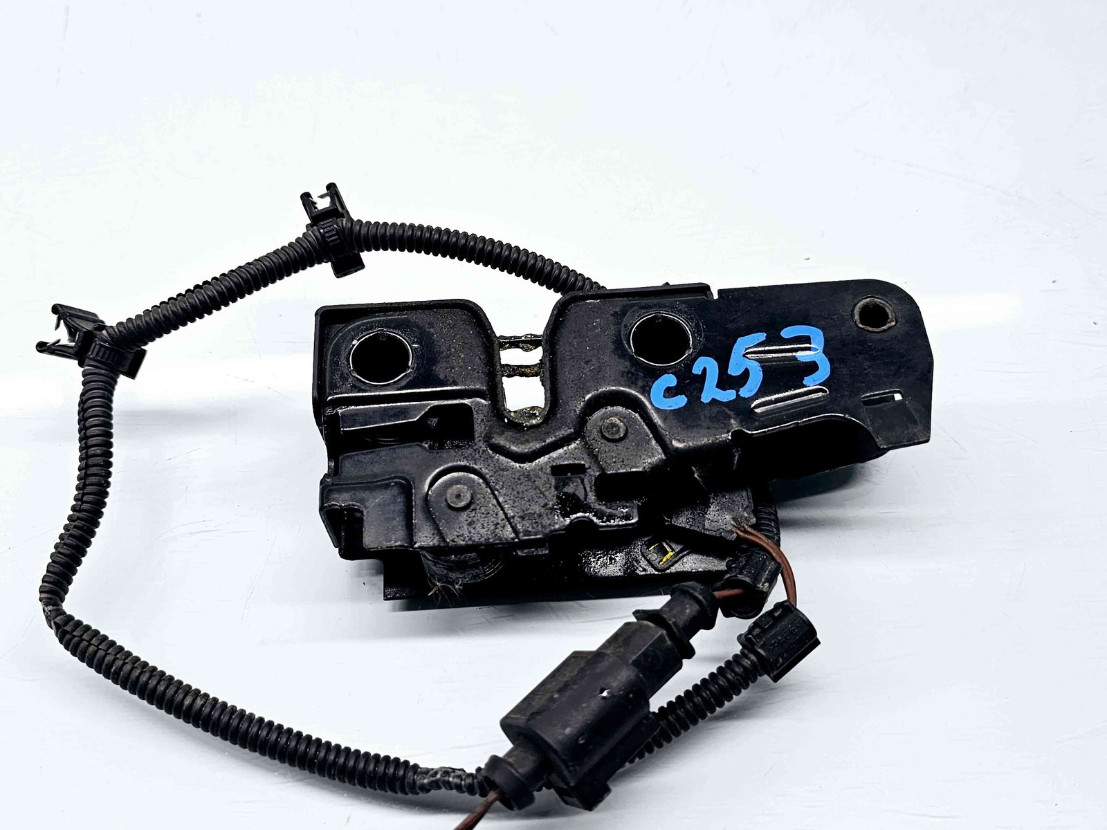 Broasca capota Seat Leon (1P1) [Fabr 2005-2011] 1P0823509B - imagine 2