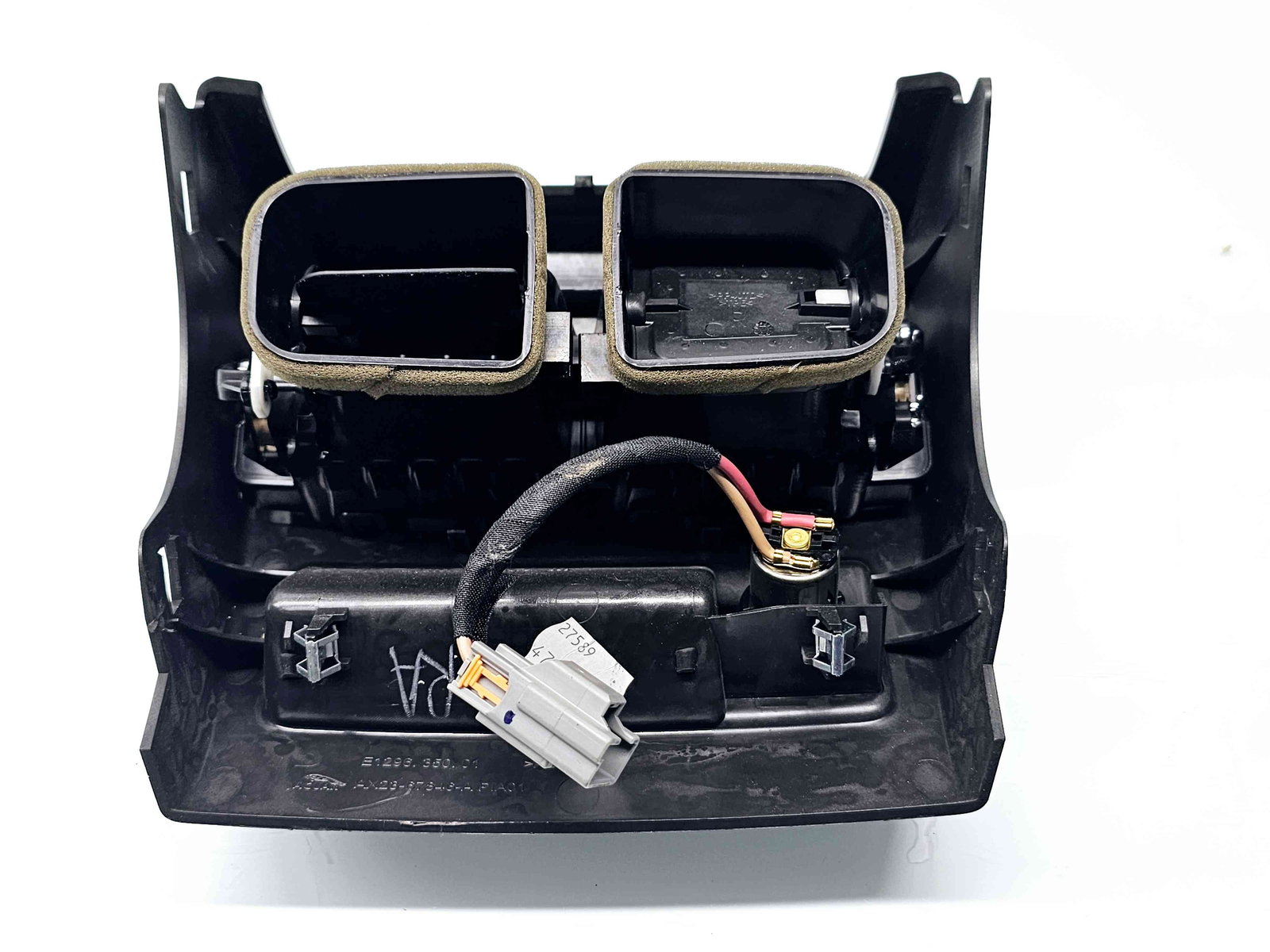 Grila aerisire spate Jaguar XF (X250) [Fabr 2008-2015] Facelift AX23-67846-A - imagine 2